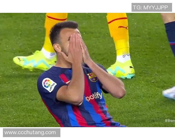 皇马逆袭巴萨领跑，梅西失点吃黄牌，西甲第26轮战报