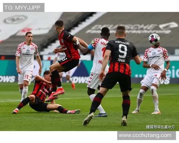克莱因主场力克法兰克福,取得关键胜利 克莱因主场力克法兰克福,取得关键胜利