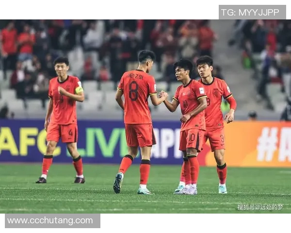 新闻中国足球俱乐部冲击亚冠决赛,球迷热情支持球队冲刺亚洲足坛霸主地位! 新闻中国足球俱乐部冲击亚冠决赛,球迷热情支持球队冲刺亚洲足坛霸主地位!