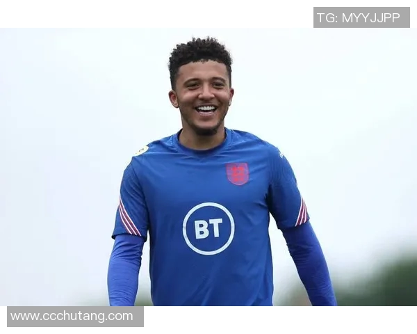 曼联退出尤文引援竞标，寻觅新目标为球队增添实力