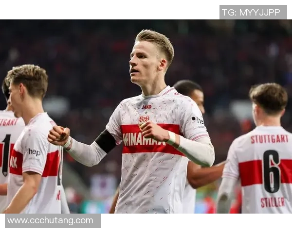 拜仁慕尼黑大胜弗赛诺尔，稳居德甲积分榜榜首位置